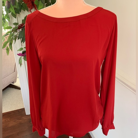 Loft Outlet blouse in pretty red color size xs💜 - Picture 1 of 5